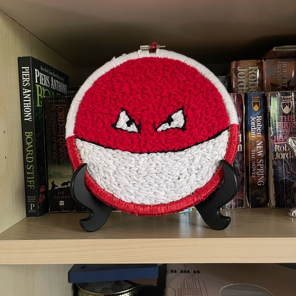 Pokemon Punch Needle - Voltorb - Picture 1 of 4